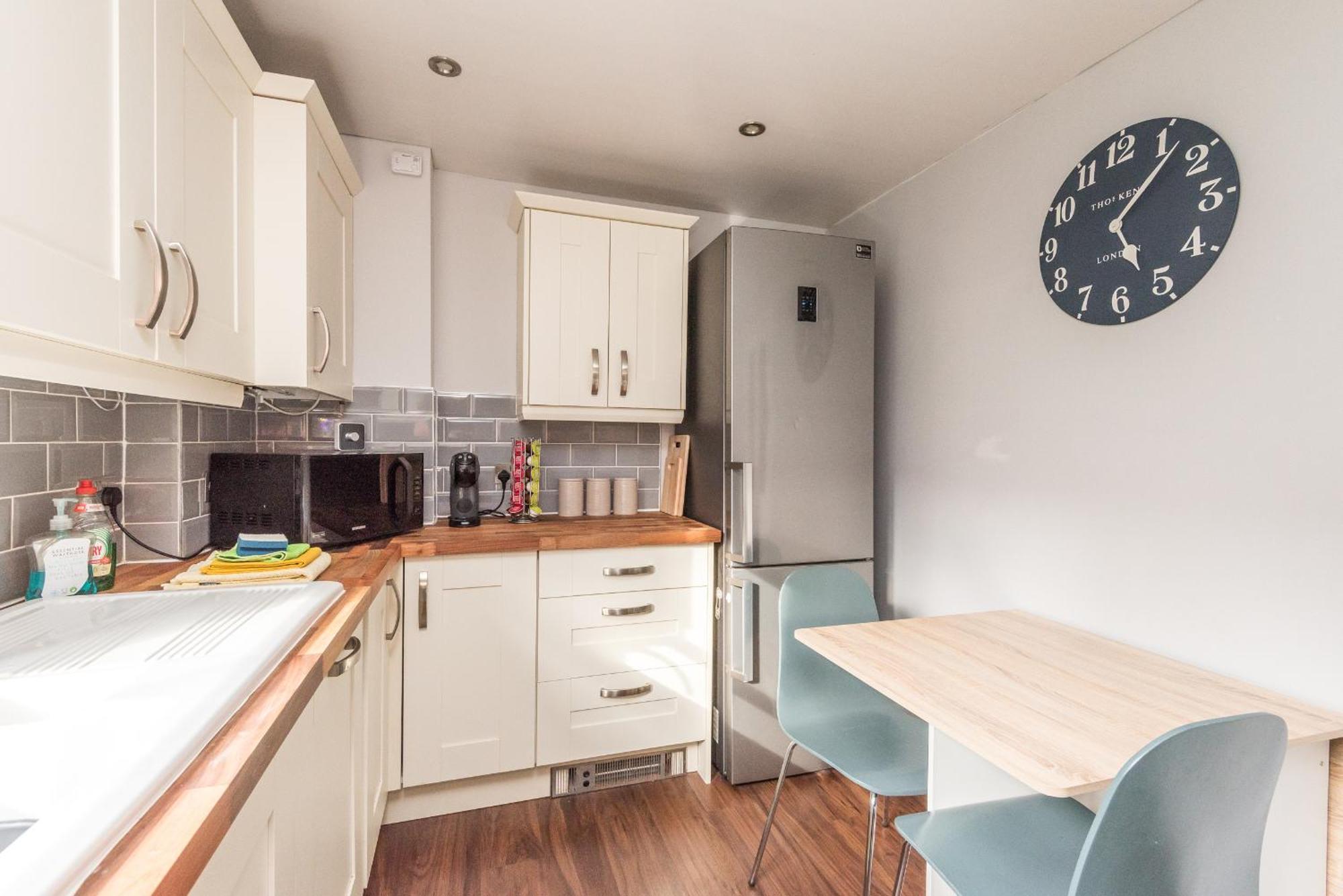 Roseburn Apartment, Edinburgh - 2 Bedrooms, Free Parking 외부 사진